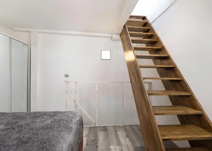 Susanne I Nikoleta *