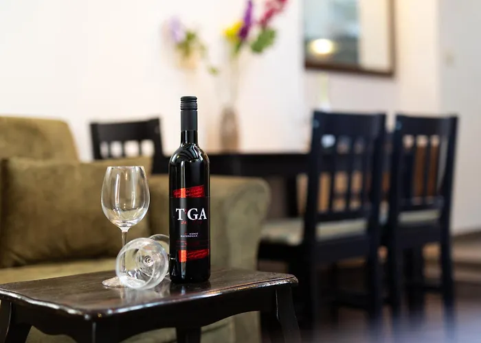 Susanne I Nikoleta Punat